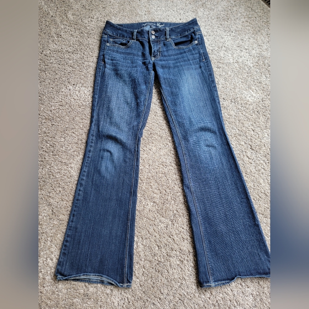 American Eagle Outfitters Dark Blue Flare Jeans Size 6 Regular
